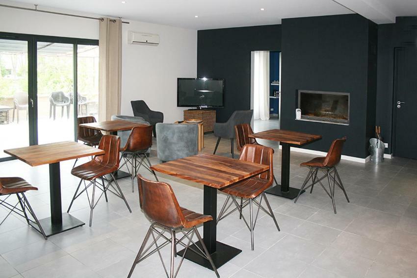 Les Centaurines Bed & Breakfast Saint-Siffret Luaran gambar